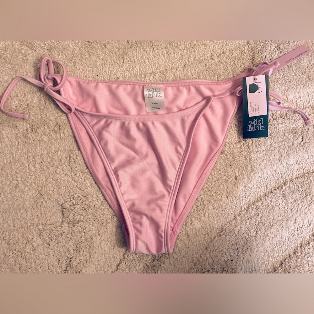 NWT Wild Fable bikini bottoms